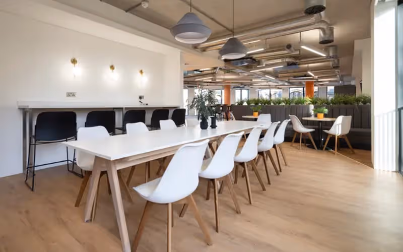 2 Leonard Circus, London, 30 DESKS 2 Leonard Circus, London image 1