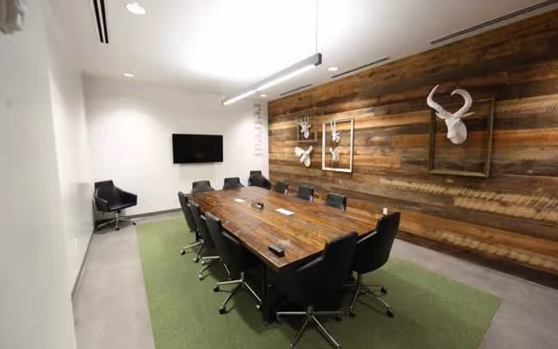 1155 Mount Vernon Hwy Ne, Sandy Springs, 15 DESKS 1155 Mount Vernon Hwy Ne, Sandy Springs image 1