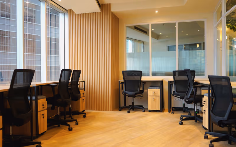 Jl Jenderal Sudirman Nokav60, Kota Jakarta Selatan, 9 DESKS Jl Jenderal Sudirman Nokav60, Kota Jakarta Selatan image 1