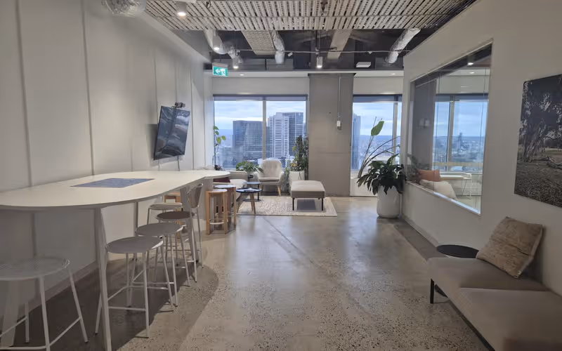 360 Elizabeth Street, Melbourne image 1