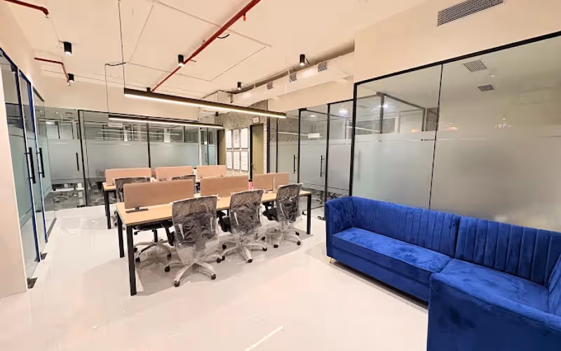 Swami Vivekanand Rd Meghdoot Shimpoli Borivali West Ii, Mumbai, 10 DESKS Swami Vivekanand Rd Meghdoot Shimpoli Borivali West Ii, Mumbai image 1