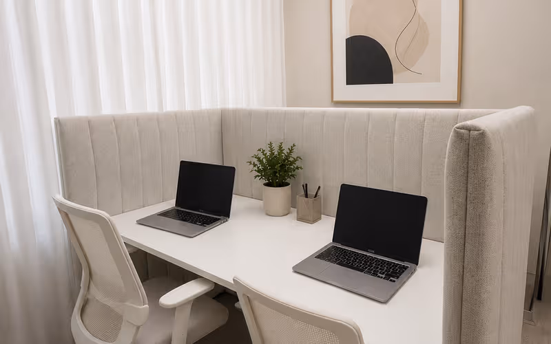 447 Victoria Street, Wetherill Park, 3 DESKS 447 Victoria Street, Wetherill Park image 1