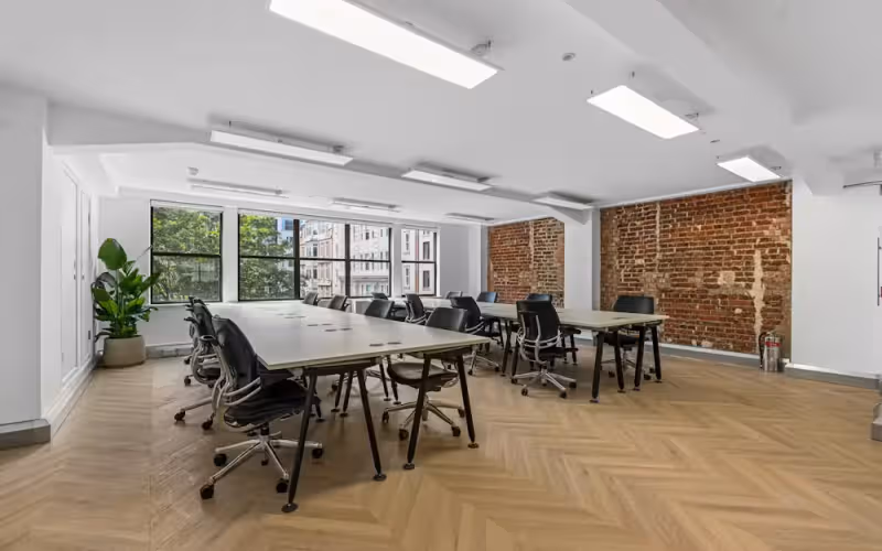 4 Soho West End, London, 15 DESKS 4 Soho West End, London image 1