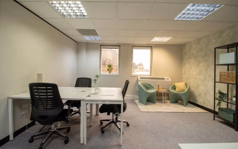 42 Upper Berkeley Street, Greater London image 1