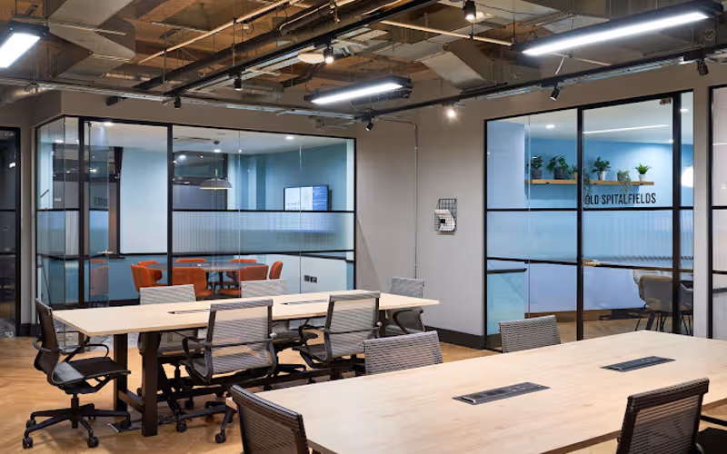 4-8 Crown Place, Greater London image 1