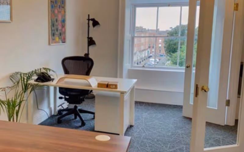14 Fitzwilliam Square E, Dublin 2, 10 DESKS 14 Fitzwilliam Square E, Dublin 2 image 1