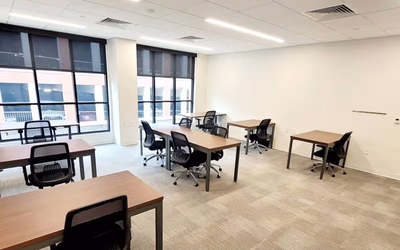 571 Monon Boulevard, Carmel, 10 DESKS 571 Monon Boulevard, Carmel image 1
