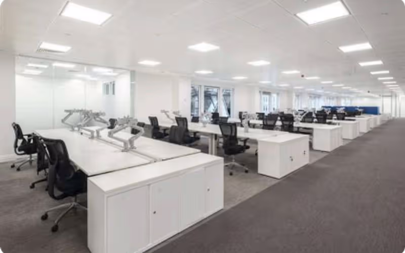 10 St Mary Axe, Aldgate London, 130 DESKS 10 St Mary Axe, Aldgate London image 1