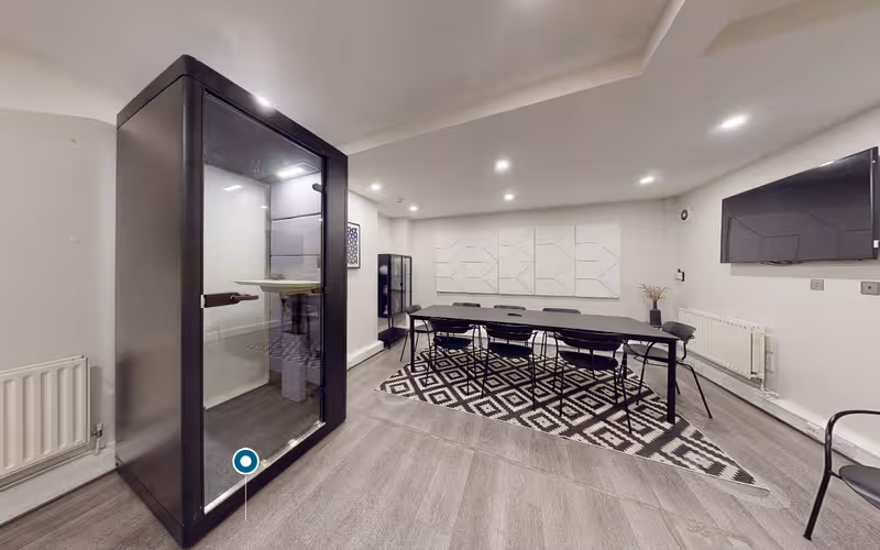 38-39 Saint John's Lane, Farringdon, 16 DESKS 38-39 Saint John's Lane, Farringdon image 1