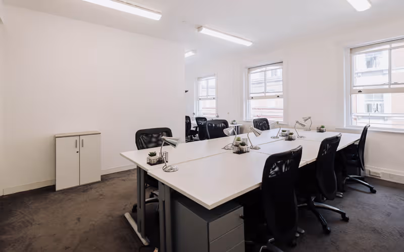 7-8 Henrietta Street, Covent Garden, 1 DESK 7-8 Henrietta Street, Covent Garden image 1