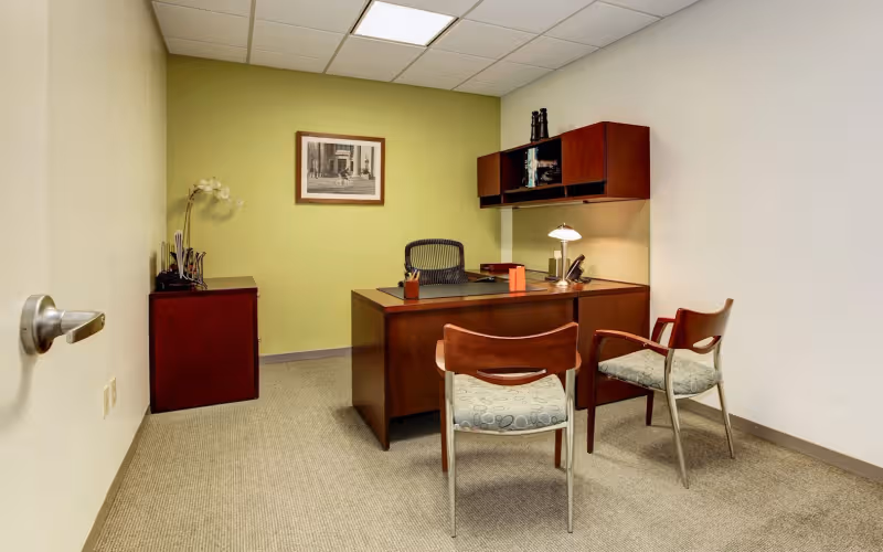 1455 Pennsylvania Avenue Nw, Washington, 6 DESKS 1455 Pennsylvania Avenue Nw, Washington image 1