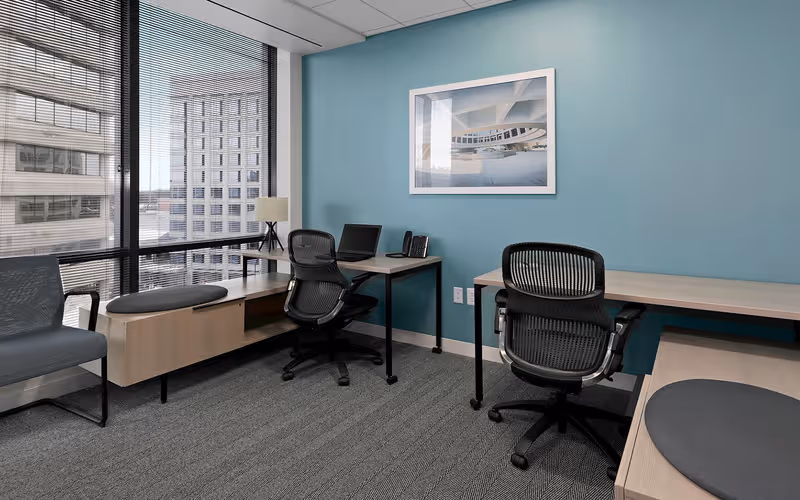 5425 Wisconsin Avenue - Suite 600, Chevy Chase, 3 DESKS 5425 Wisconsin Avenue - Suite 600, Chevy Chase image 1