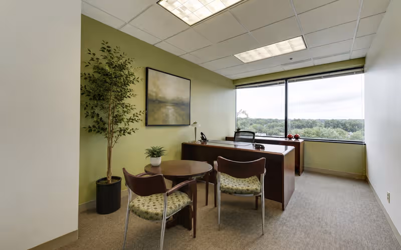 1800 Diagonal Road - Suite 600, Alexandria, 4 DESKS 1800 Diagonal Road - Suite 600, Alexandria image 1