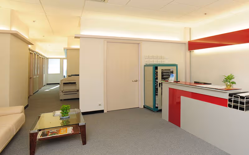 39 Lung Sum Avenue, Sheung Shui, 3 DESKS 39 Lung Sum Avenue, Sheung Shui image 1