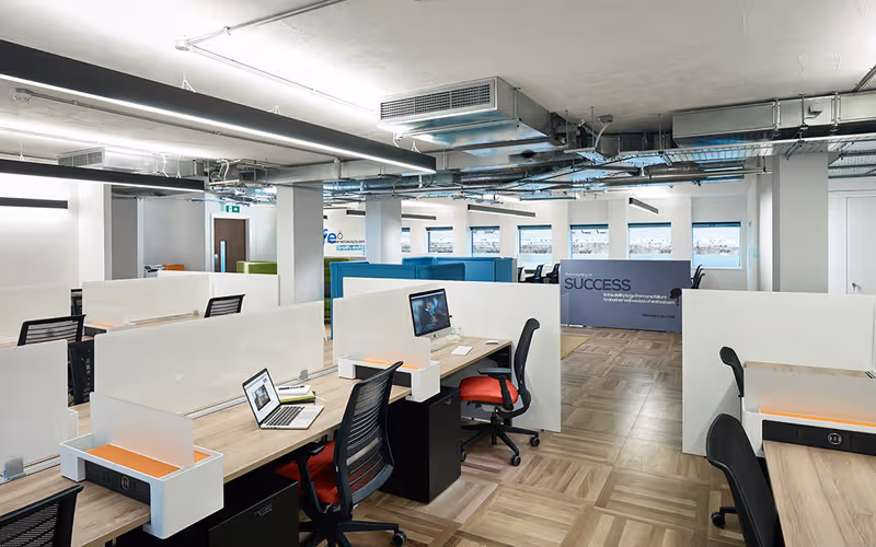 7 Harp Lane, London, 52 DESKS 7 Harp Lane, London image 1