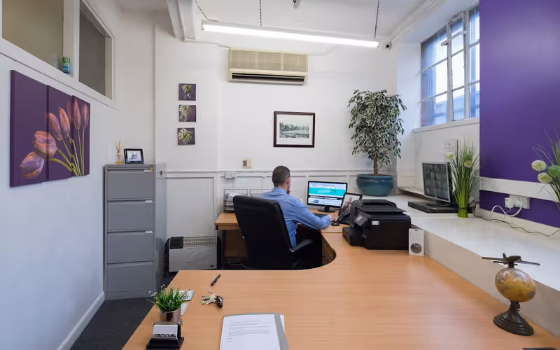 Roden Street, Nottinghamshire, 24 DESKS Roden Street, Nottinghamshire image 1