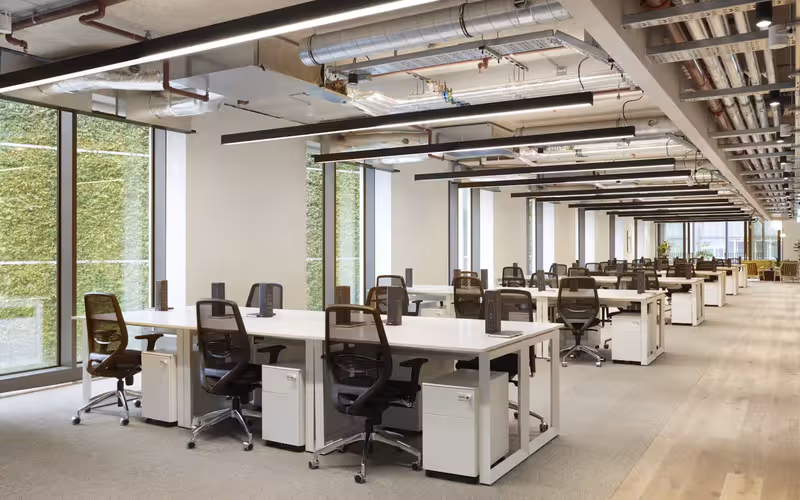 251 Southwark Bridge Road, London, 228 DESKS 251 Southwark Bridge Road, London image 1