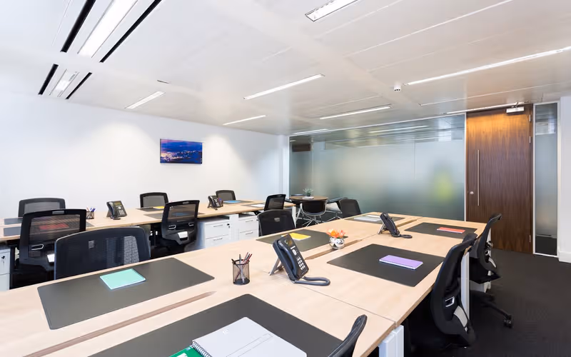 1 Knightsbridge Green, London, 110 DESKS 1 Knightsbridge Green, London image 1