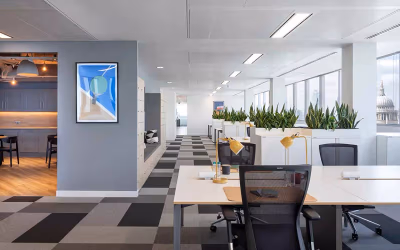40 Basinghall St, London, 56 DESKS 40 Basinghall St, London image 1