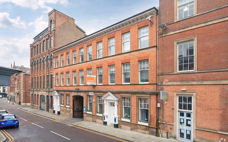 25-27 Castle Gate, Nottingham, 50 DESKS 25-27 Castle Gate, Nottingham image 1