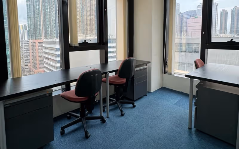 1008 Tai Nan West Street, Cheung Sha Wan, 4 DESKS 1008 Tai Nan West Street, Cheung Sha Wan image 1
