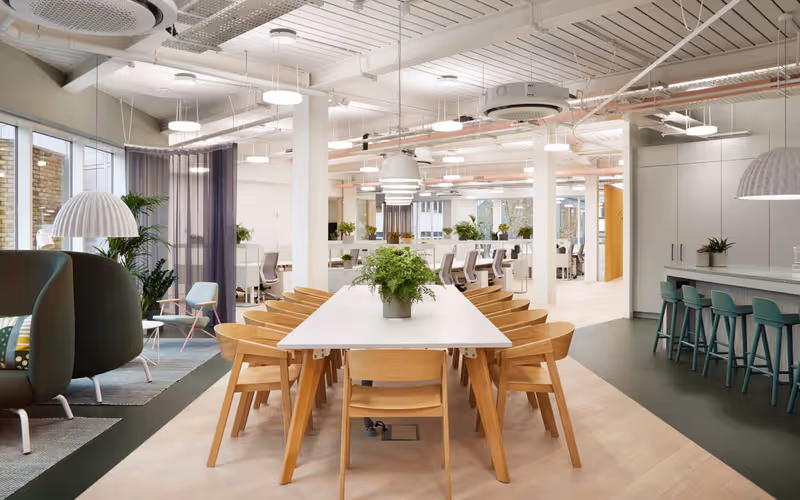 27 Goswell Road, Barbican, 176 DESKS 27 Goswell Road, Barbican image 1