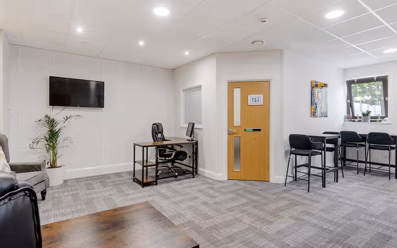 1 Thursby Road, Birkenhead, 11 DESKS 1 Thursby Road, Birkenhead image 1