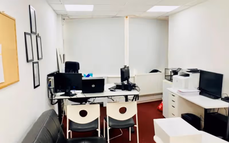 Amberley Way, Hounslow, 6 DESKS Amberley Way, Hounslow image 1