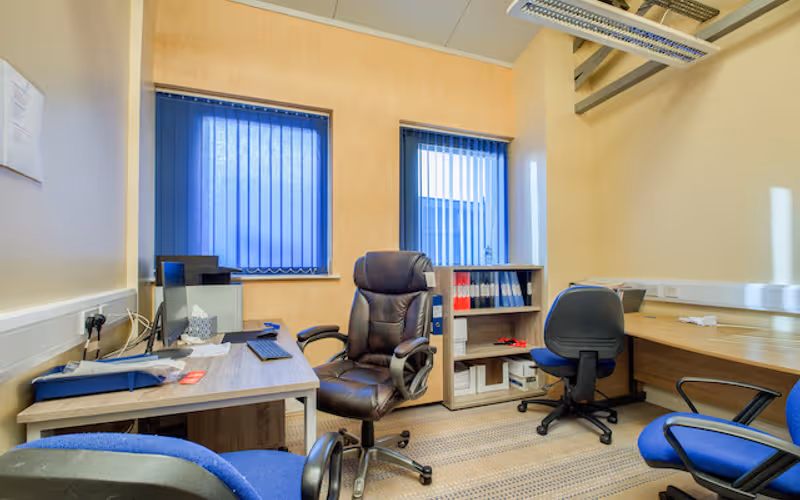 118A High Street, Erdington, 6 DESKS 118A High Street, Erdington image 1