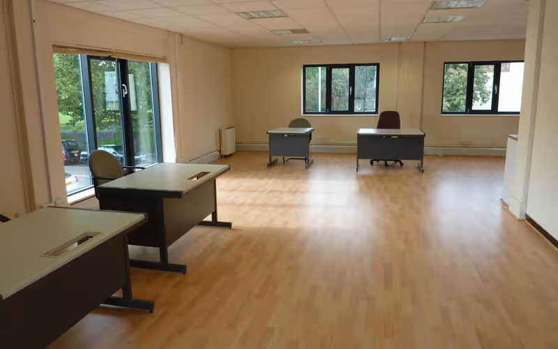 Grinstead Road, London, 45 DESKS Grinstead Road, London image 1