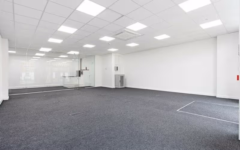 Plough Way, London, 67 DESKS Plough Way, London image 1