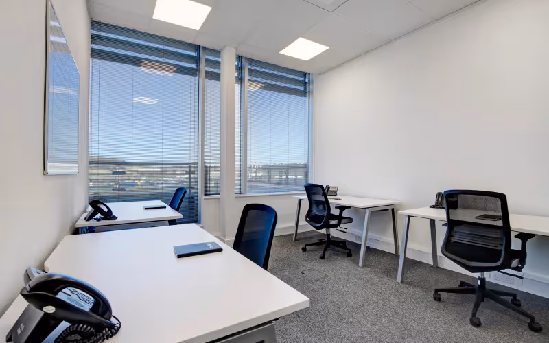 42-50 Kimpton Road, Luton image 1