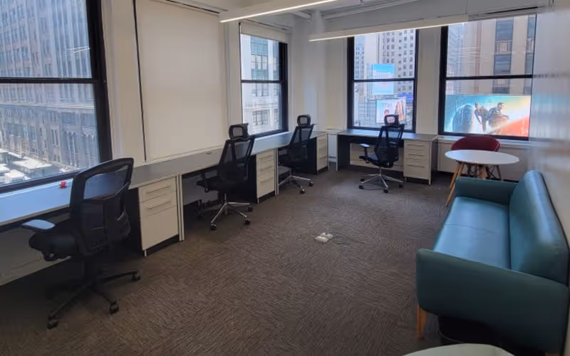 462 Seventh Avenue, New York image 1