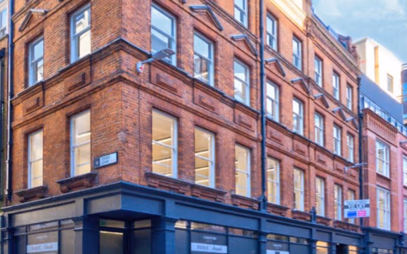 11 Cursitor Street, Greater London image 1