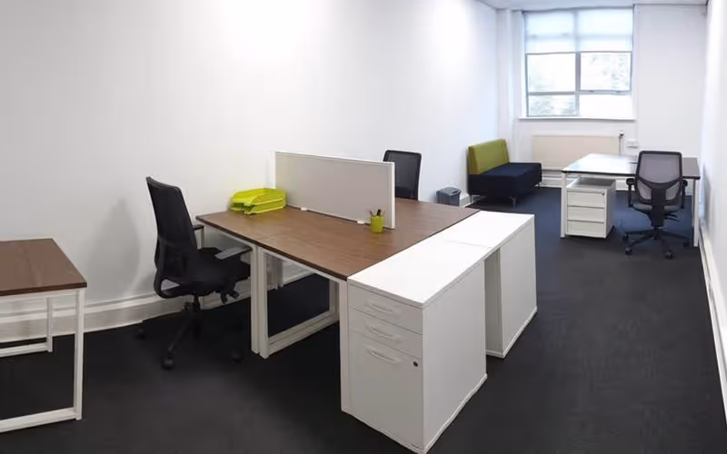 Electric Avenue, Enfield, 12 DESKS Electric Avenue, Enfield image 1