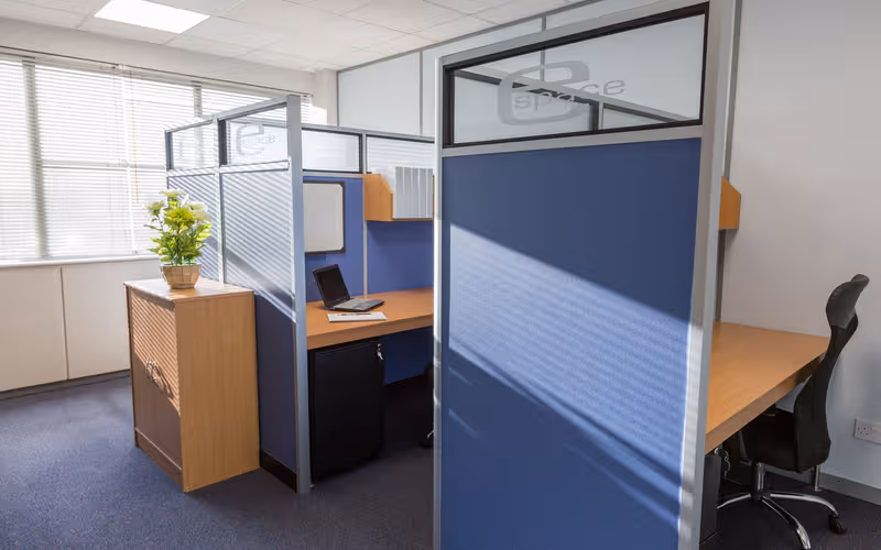 Cartwright Street, Greater Manchester, 6 DESKS Cartwright Street, Greater Manchester image 1