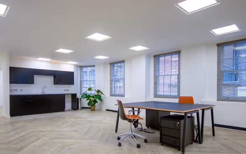 55 Warren Street, Greater London, 15 DESKS 55 Warren Street, Greater London image 1