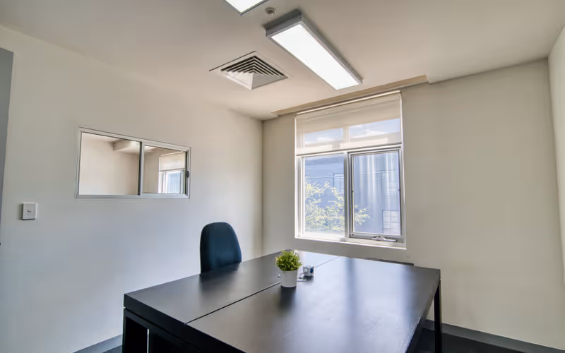 38 Shafton Street, Huntingdale, 6 DESKS 38 Shafton Street, Huntingdale image 1