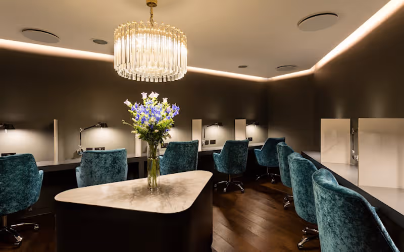 12 Hay Hill, Greater London, 10 DESKS 12 Hay Hill, Greater London image 1