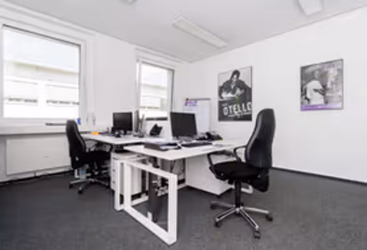 2Redline Business Center