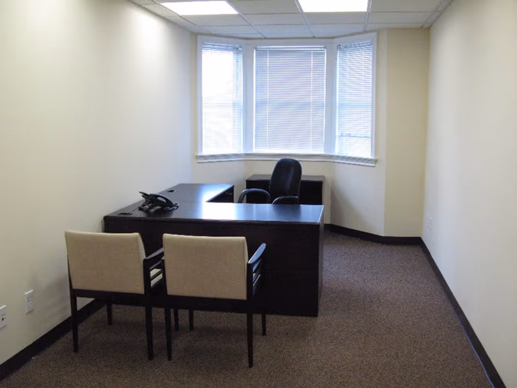 Executive Office Center At Fresh Meadows