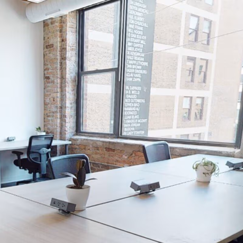 306 W Erie St, Chicago - Image 11