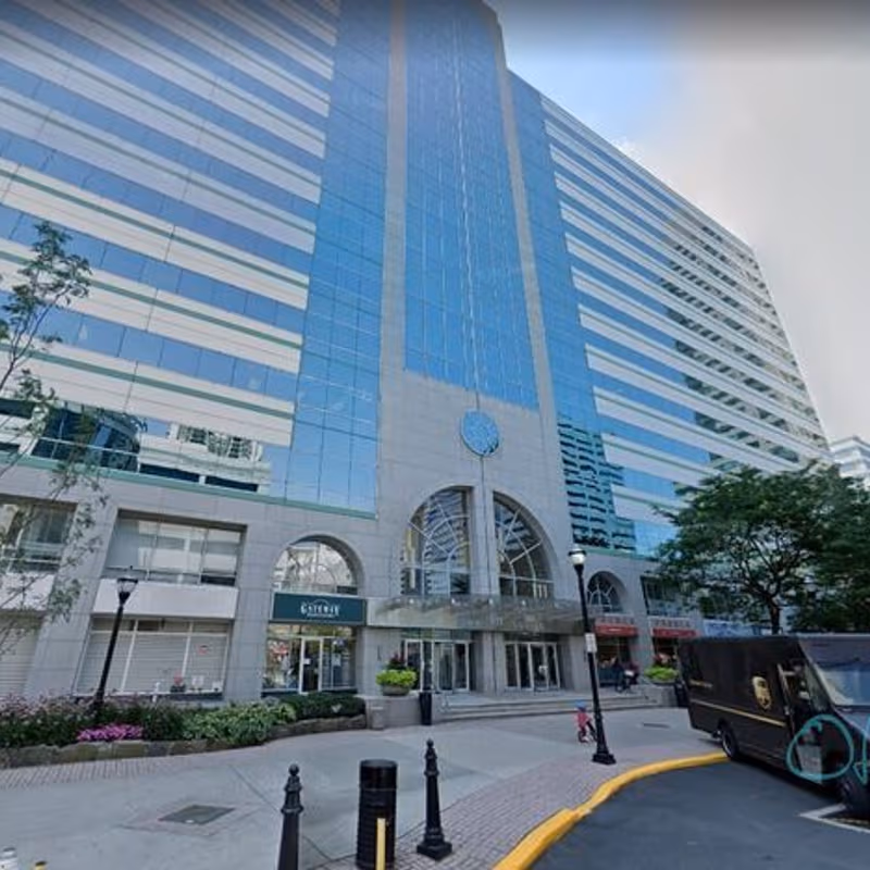 111 Town Square Place, Jersey City - Image 8