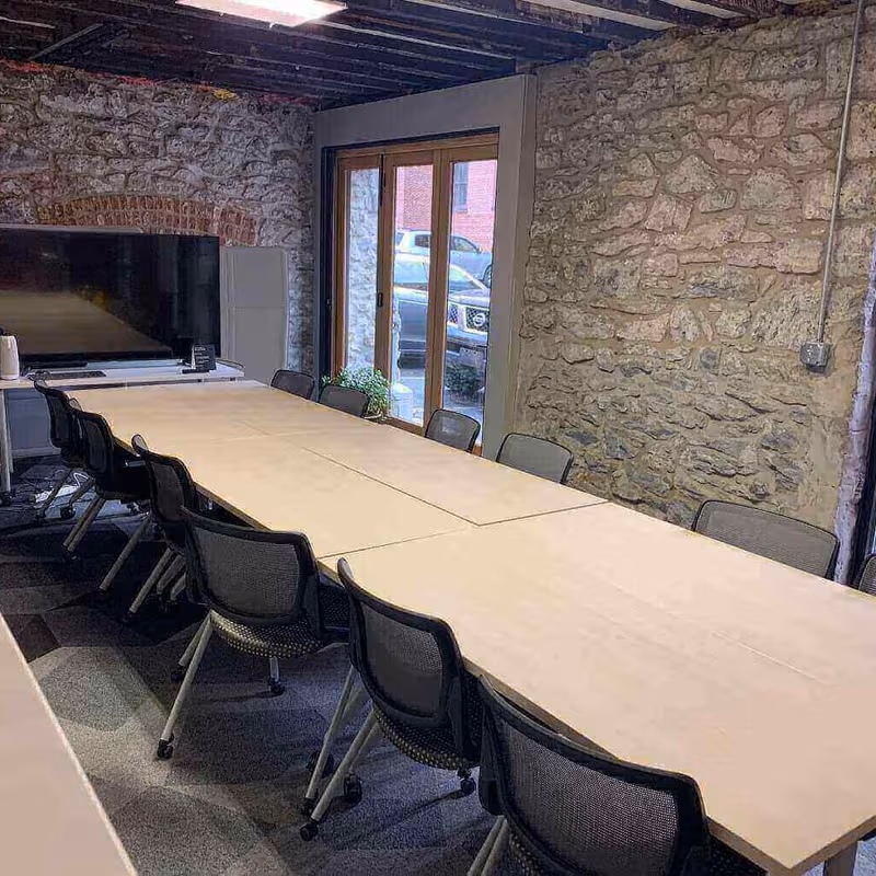 318 E Walnut St, Lancaster - Image 1