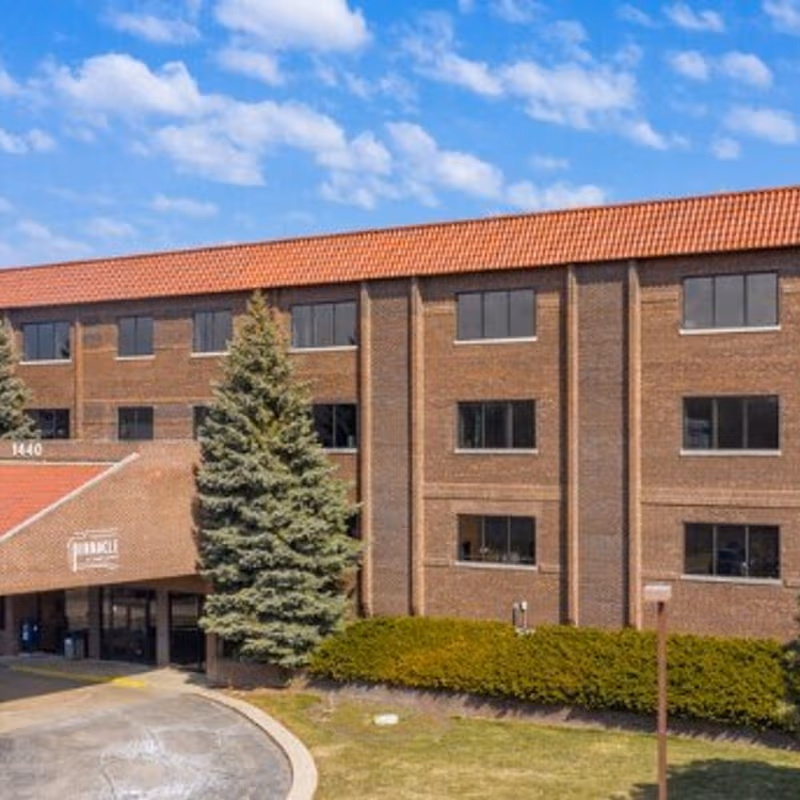 1440 Renaissance Dr, Park Ridge - Image 11