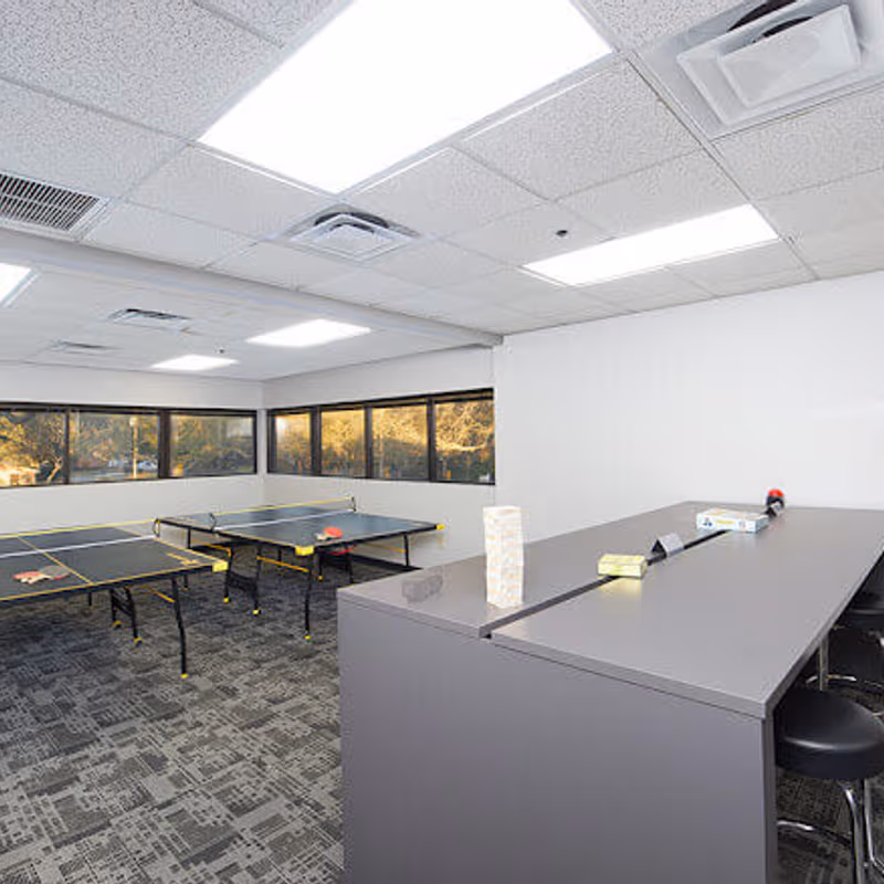 2701 W Busch Blvd, Tampa - Image 10