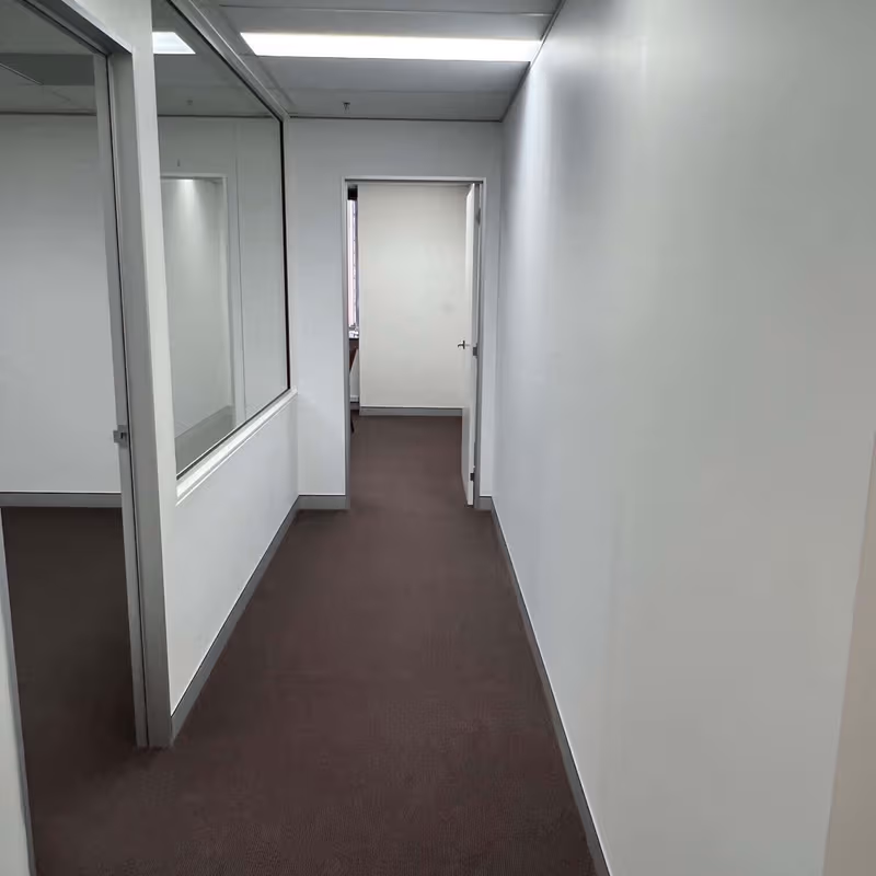 undefined - Image 4