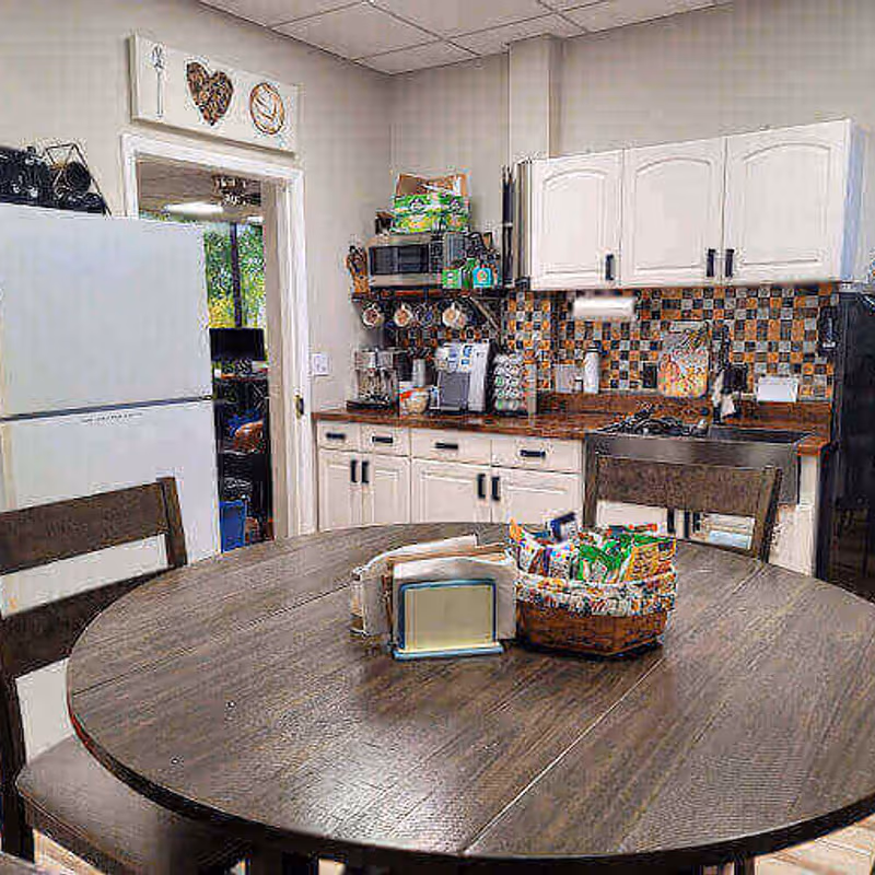 2729 State Road 580, Clearwater - Image 11