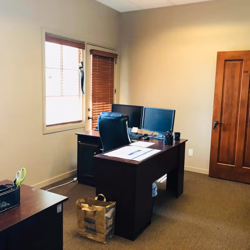 3075 N Swan Rd, Tucson - Image 2