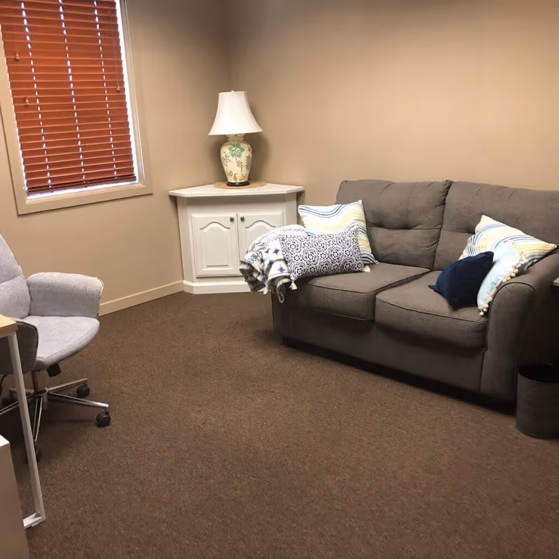 3075 N Swan Rd, Tucson - Image 1